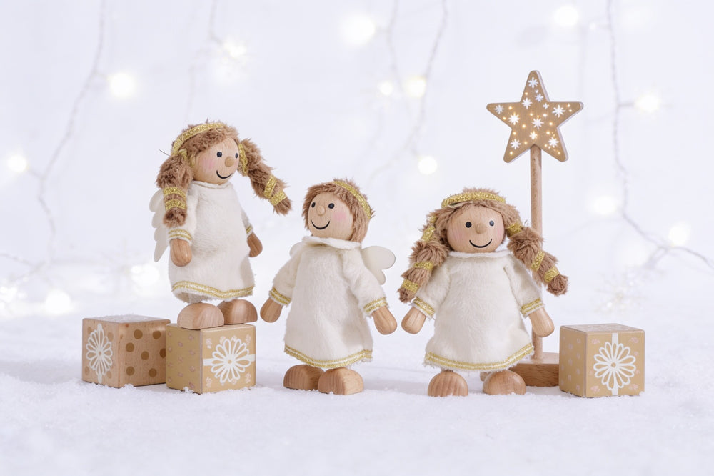 Cherub Angels Christmas postcard