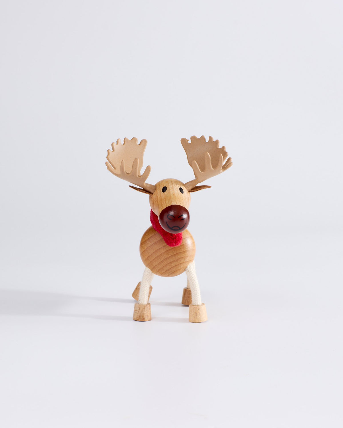 Anamalz Moose, front view, with the materials labelled
