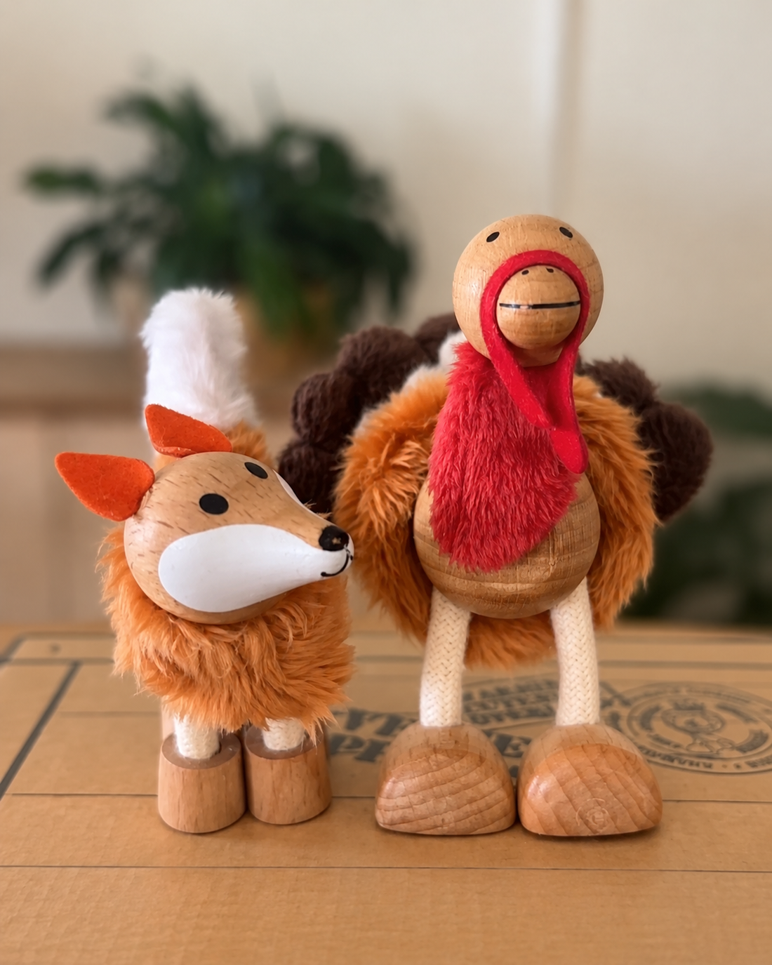 Harvest Mini Crate with Fox, Turkey and Pumpkin